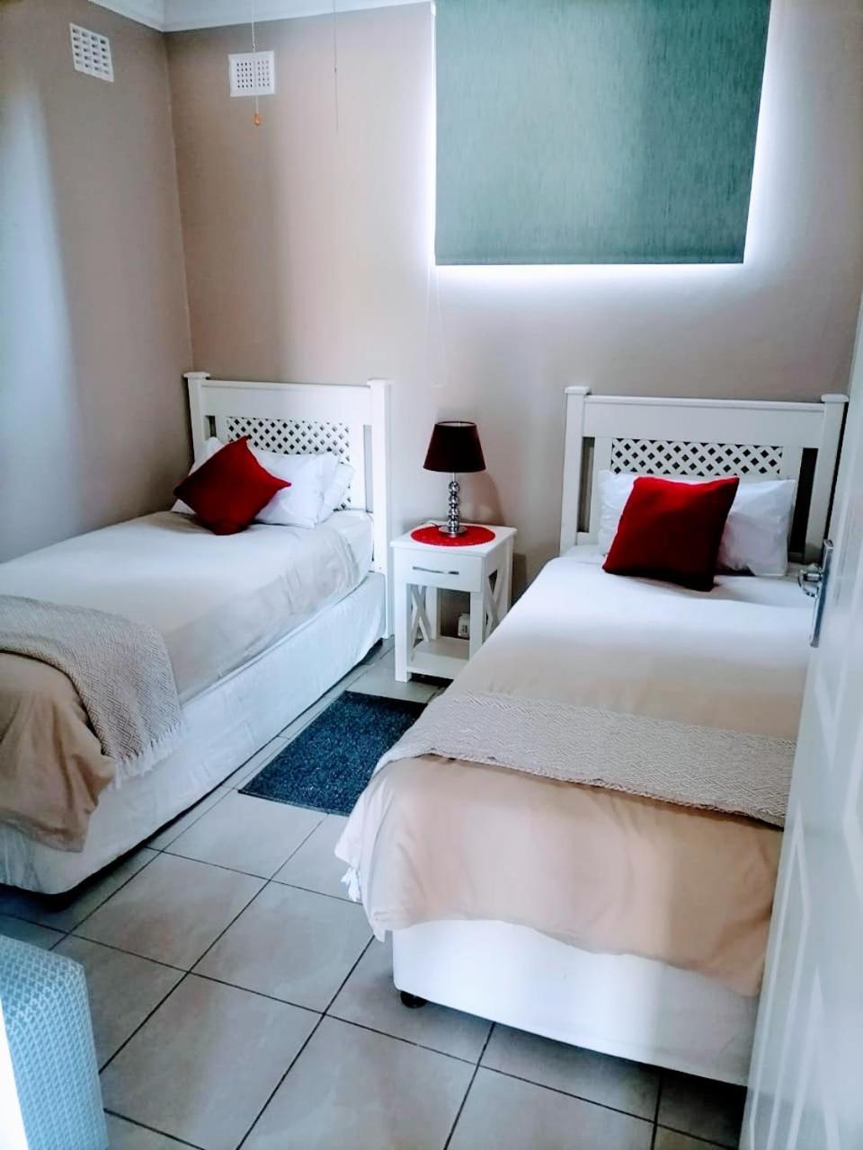 Poolside Guest House Port Shepstone Room photo